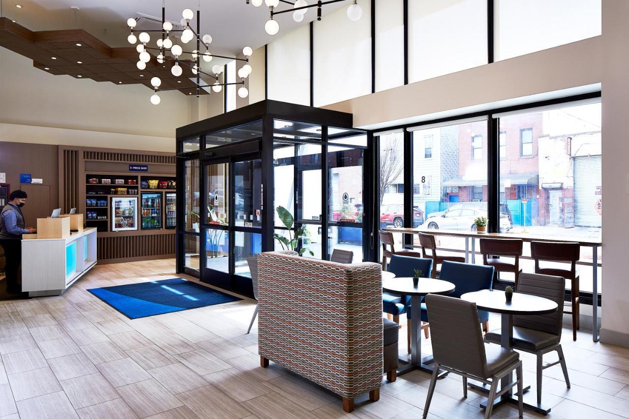 Holiday Inn Express - Nyc Brooklyn - Sunset Park By Ihg Нью-Йорк Экстерьер фото